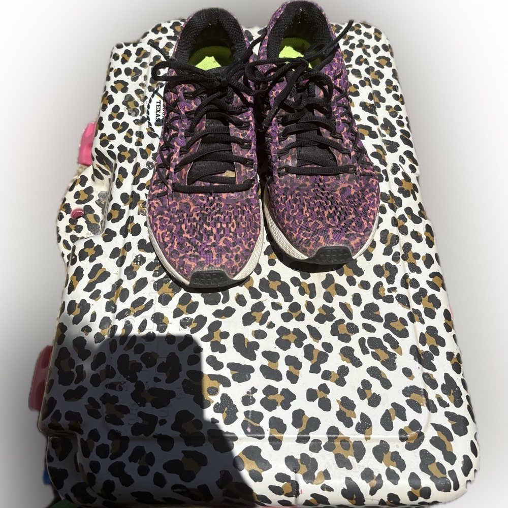 Nike women’s size 8